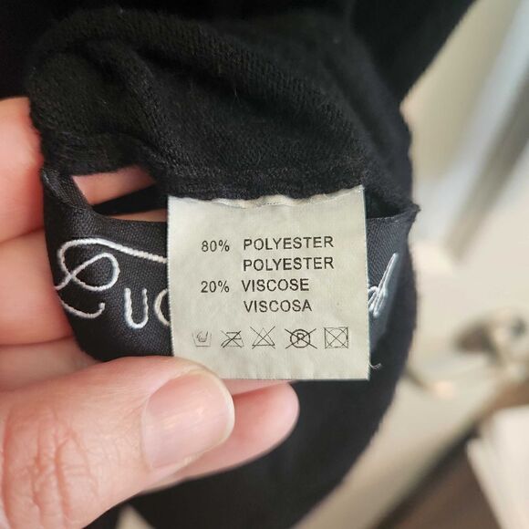 LOONEY Tunes Lucretia Italy Cardigan Size Medium - Picture 3 of 4